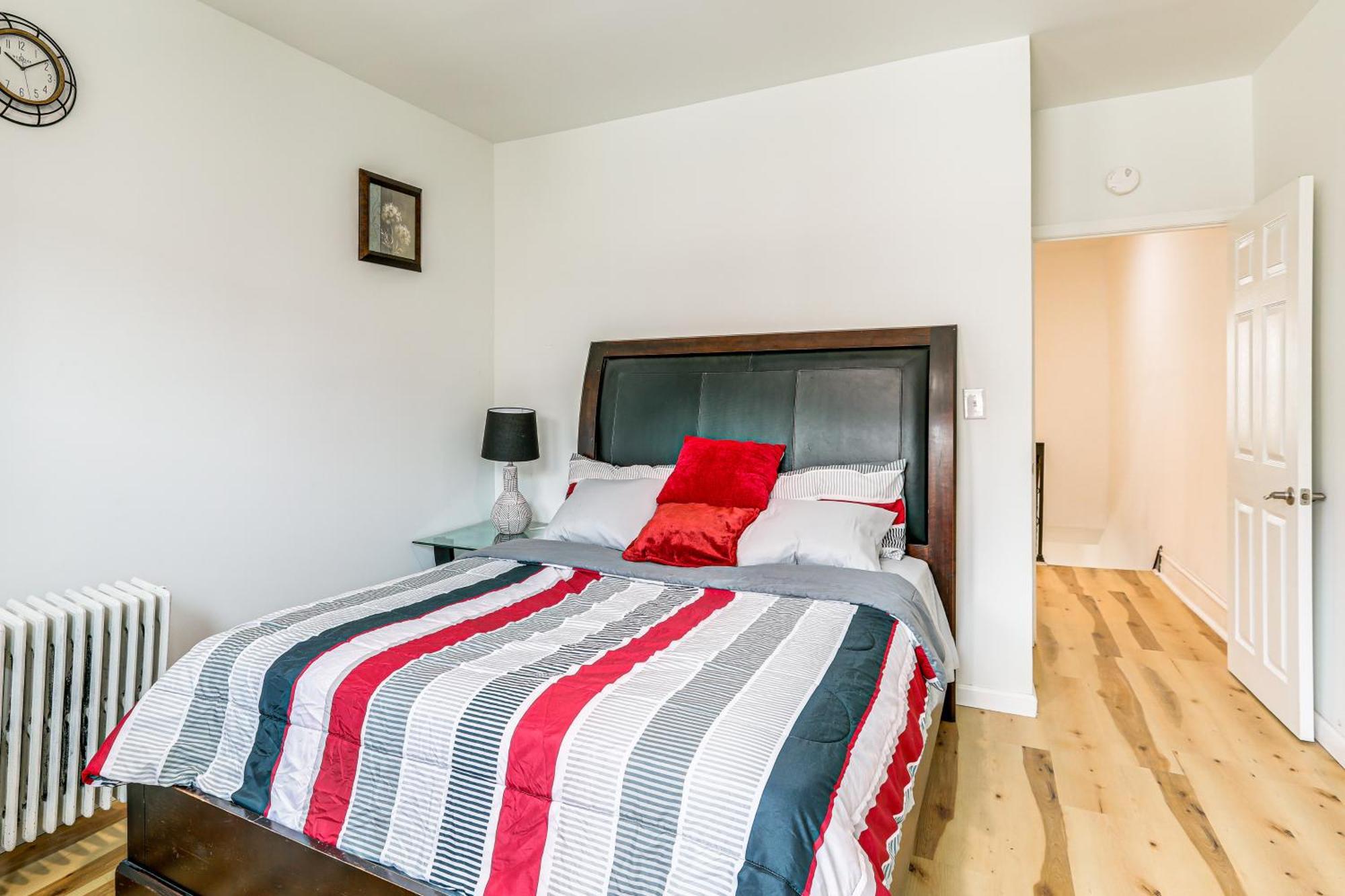 6 Mi To Eagles Games Stylish Philly Townhome! Holiday home *