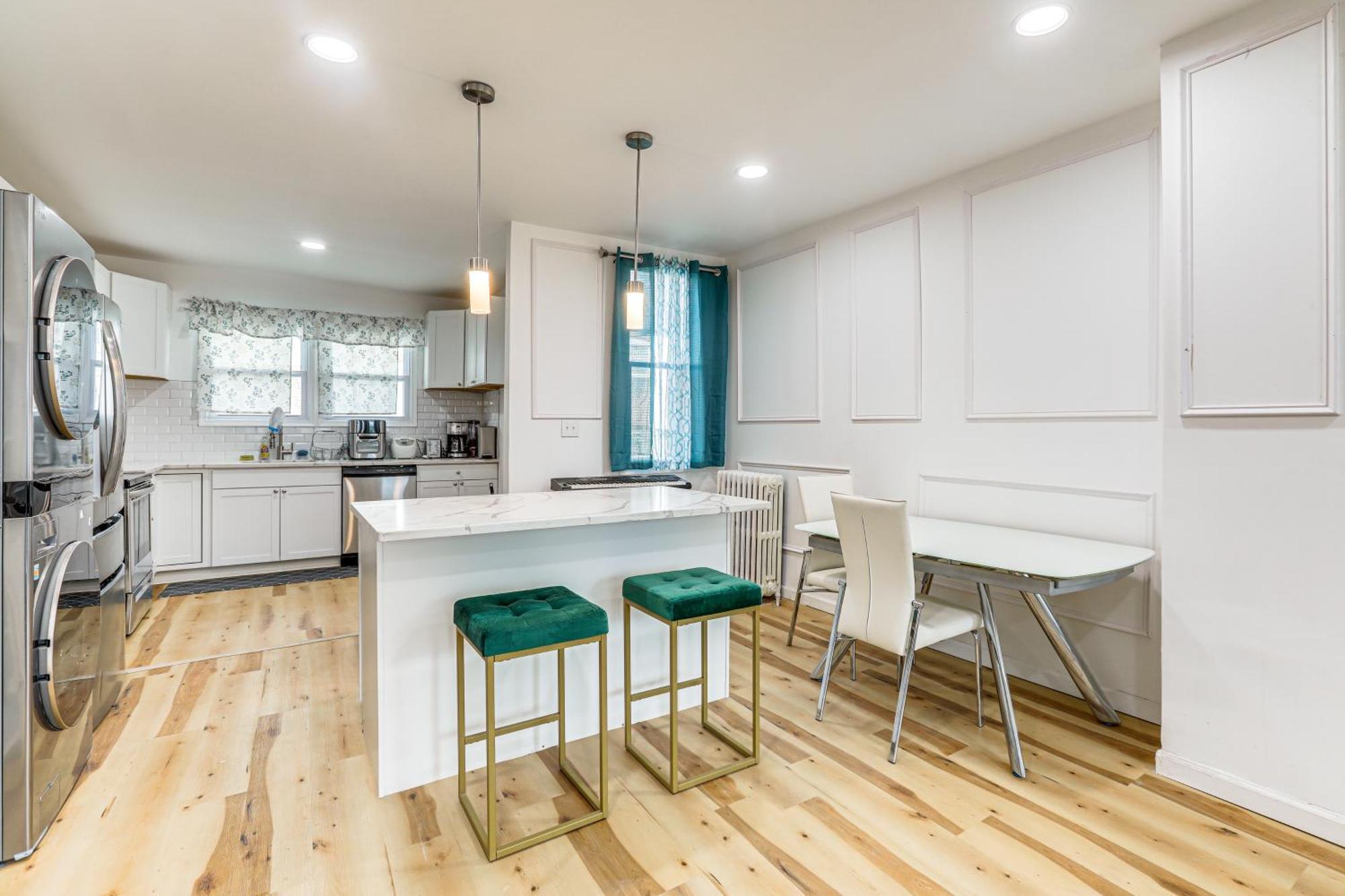 6 Mi To Eagles Games Stylish Philly Townhome! Holiday home *